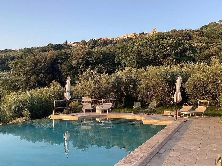 Hotel Wine Glamping Le Sedici Massa Marittima Italia