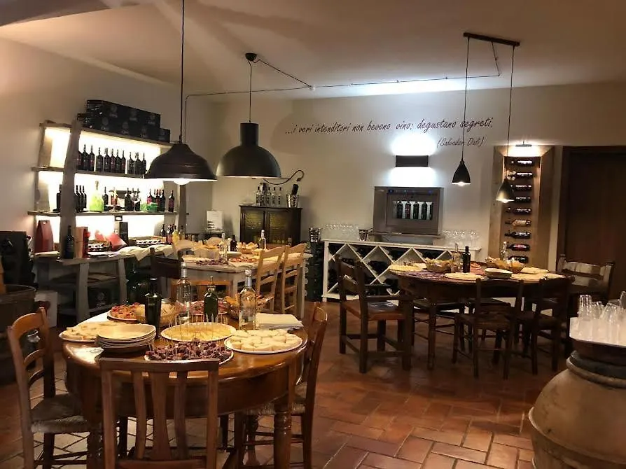 Hotel Wine Glamping Le Sedici Massa Marittima Italia